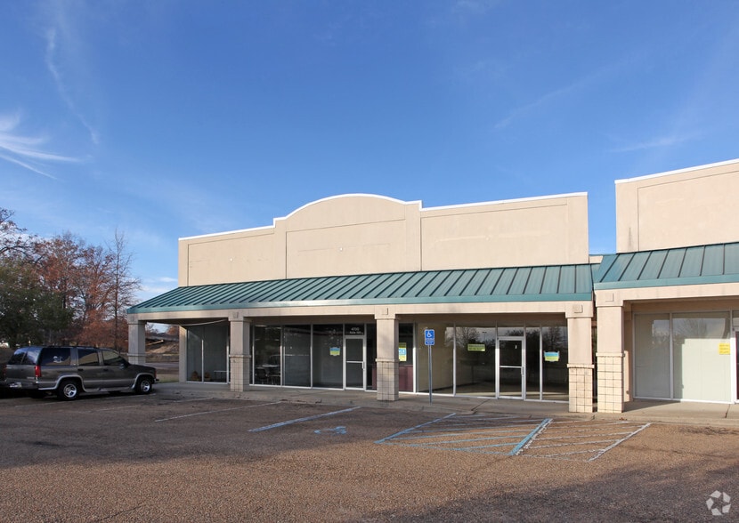 4700 Robinson Rd, Jackson, MS for lease - Building Photo - Image 3 of 5