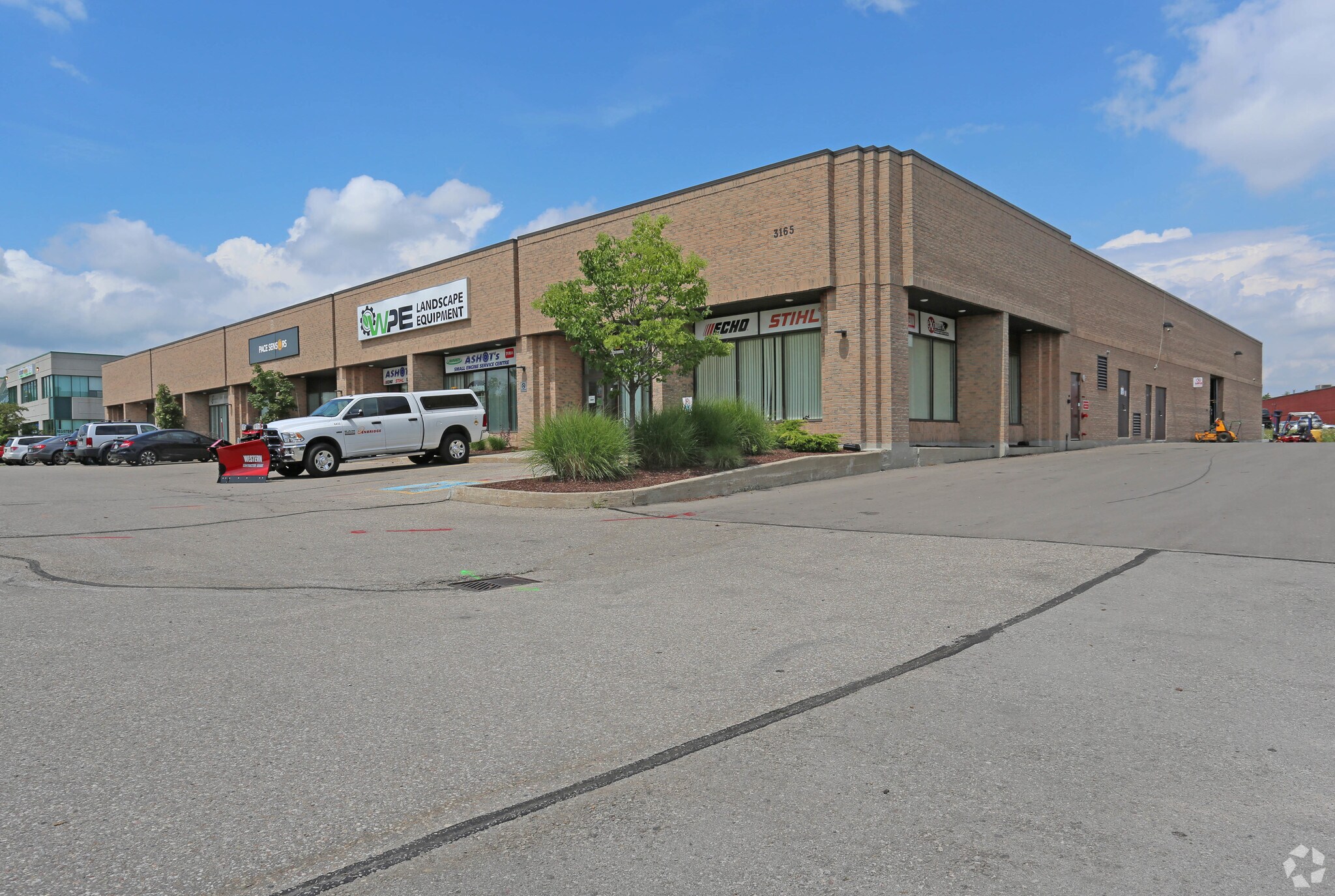 3165 Unity Dr, Mississauga, ON à vendre Photo principale- Image 1 de 1