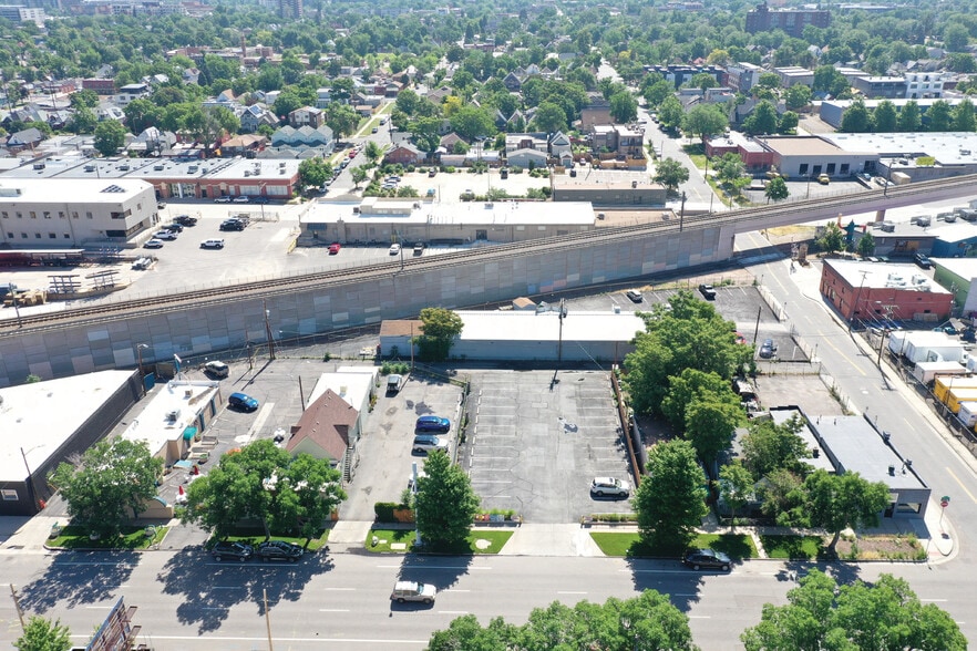 Kalamath St Investment / Redevelopment portfolio of 4 properties for sale on LoopNet.ca - Building Photo - Image 2 of 3