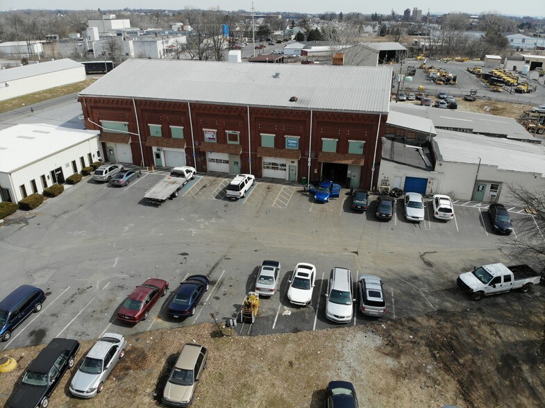 34 N 16th St, Lebanon, PA à vendre - Photo du bâtiment - Image 3 de 7