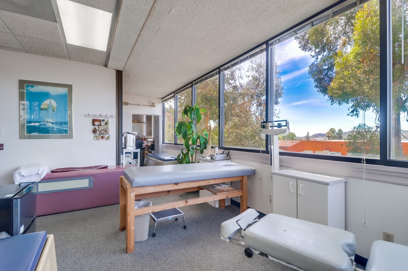 2333 Camino del Rio S, San Diego, CA 92108 - Unité 230 - - Photo intérieure - Image 2 of 14