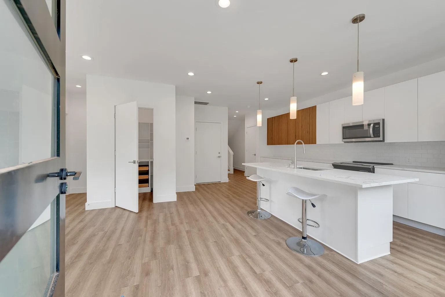 1107 Nova St, Durham, NC for sale Primary Photo- Image 1 of 31