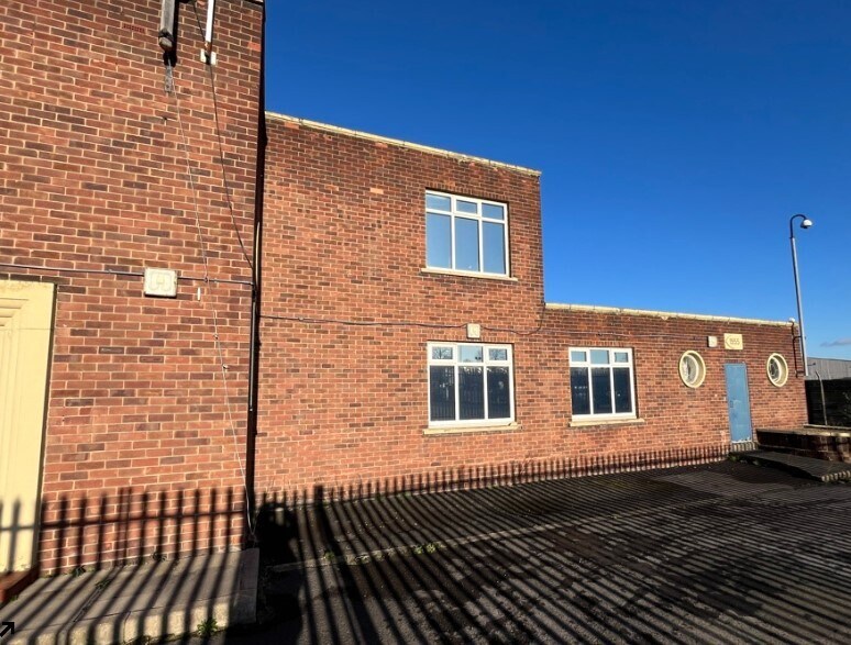 St Omers Rd, Gateshead à louer - Photo du bâtiment - Image 3 de 6