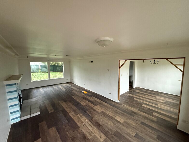 3705 Cherry Ave NE, Salem, OR à vendre - Photo du bâtiment - Image 3 de 8