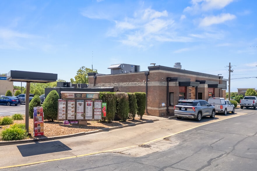 19175 S La Grange Rd, Mokena, IL for sale - Building Photo - Image 3 of 5