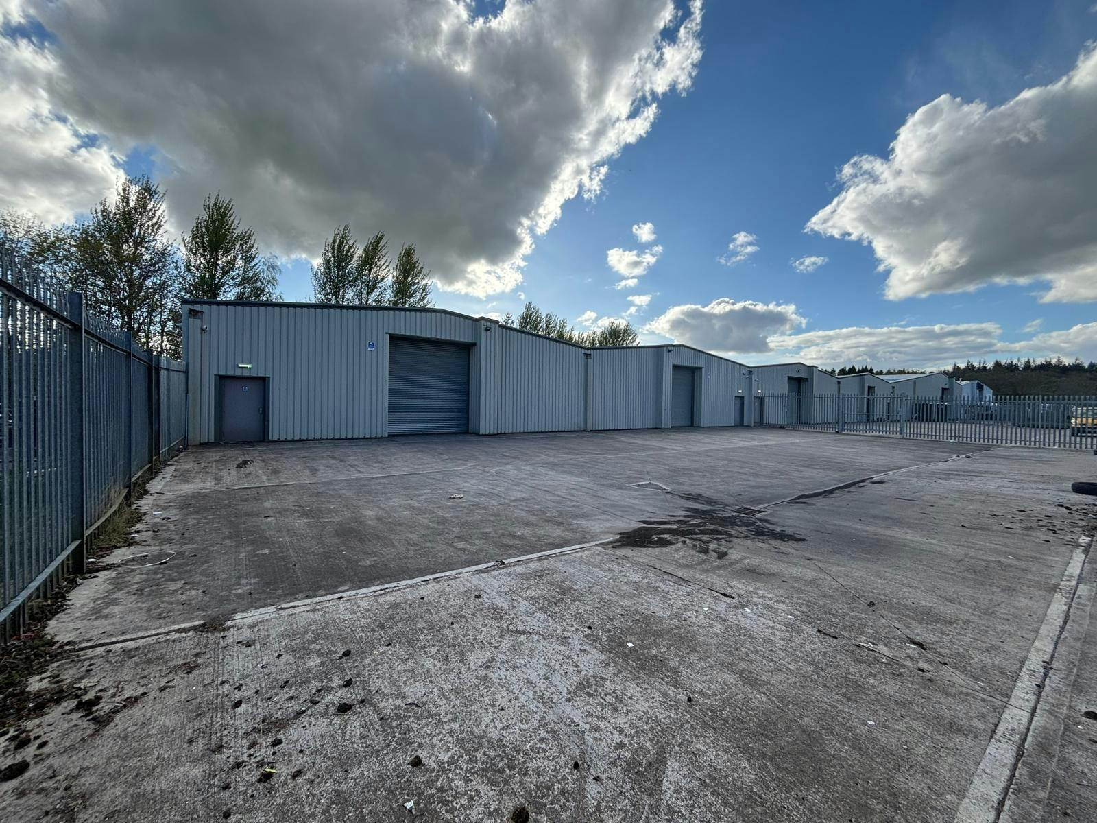 33 Carron Pl, East Kilbride for lease Building Photo- Image 1 of 12