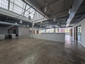 160 Van Brunt St, Brooklyn, NY for lease Interior Photo- Image 2 of 4