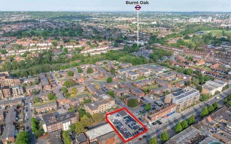 Burnt Oak Broa, Edgware à vendre - Photo du bâtiment - Image 2 de 3