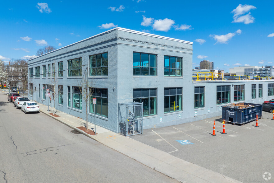 99 Erie St, Cambridge, MA for lease - Building Photo - Image 1 of 5