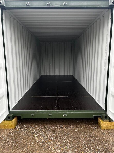 Sandy Ln, Shefford à louer - Photo du bâtiment - Image 3 de 10