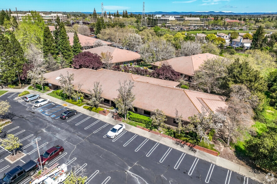 2440 Professional Dr, Roseville, CA for lease - Aerial - Image 2 of 7
