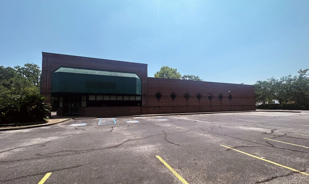 150 S Ann St, Mobile, AL à vendre - Photo du bâtiment - Image 1 de 1