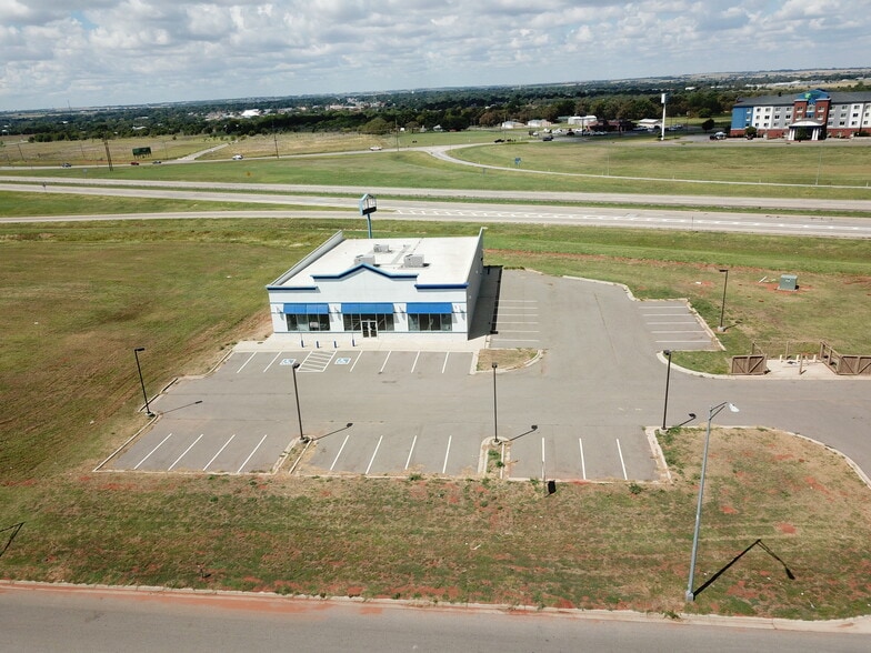 401 Regional Dr, Elk City, OK for lease - Aerial - Image 3 of 7