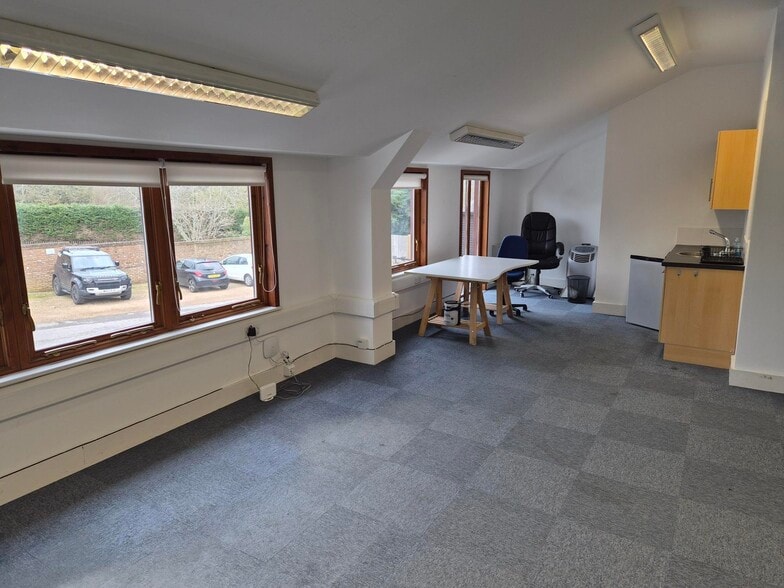 Langton Rd, Tunbridge Wells for sale - Building Photo - Image 3 of 4