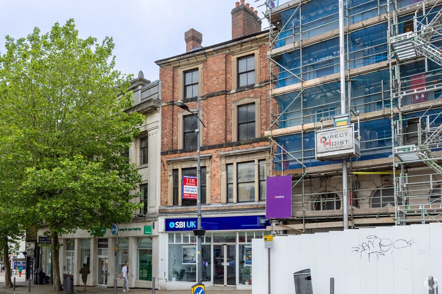 38A Queen Sq, Wolverhampton à vendre - Photo du bâtiment - Image 2 de 2