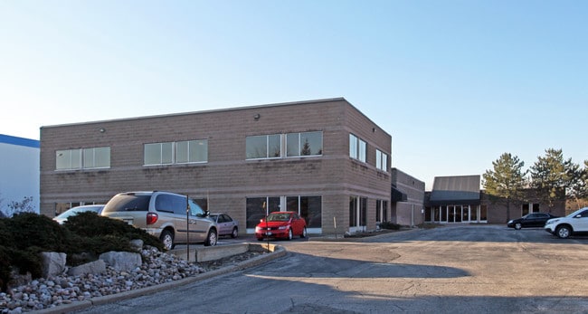 More details for 14 Abacus Rd, Brampton, ON - Office for Lease