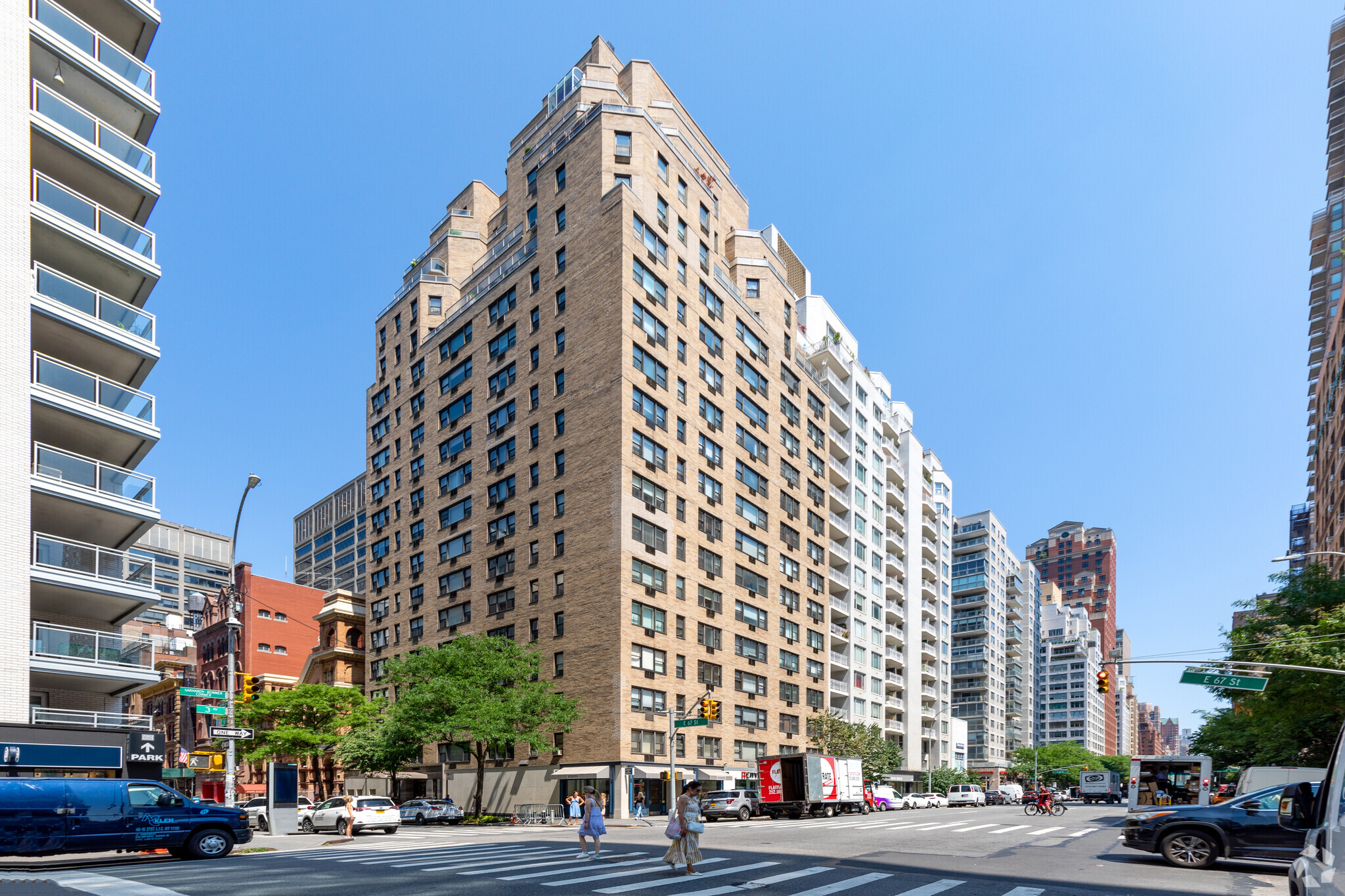 167 E 67th St, New York, NY for sale Building Photo- Image 1 of 13