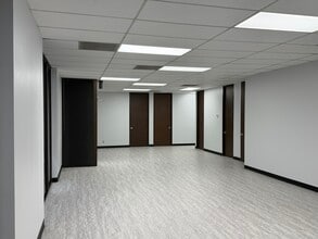 3605 Willowbend Blvd, Houston, TX à louer Photo intérieure- Image 2 de 5