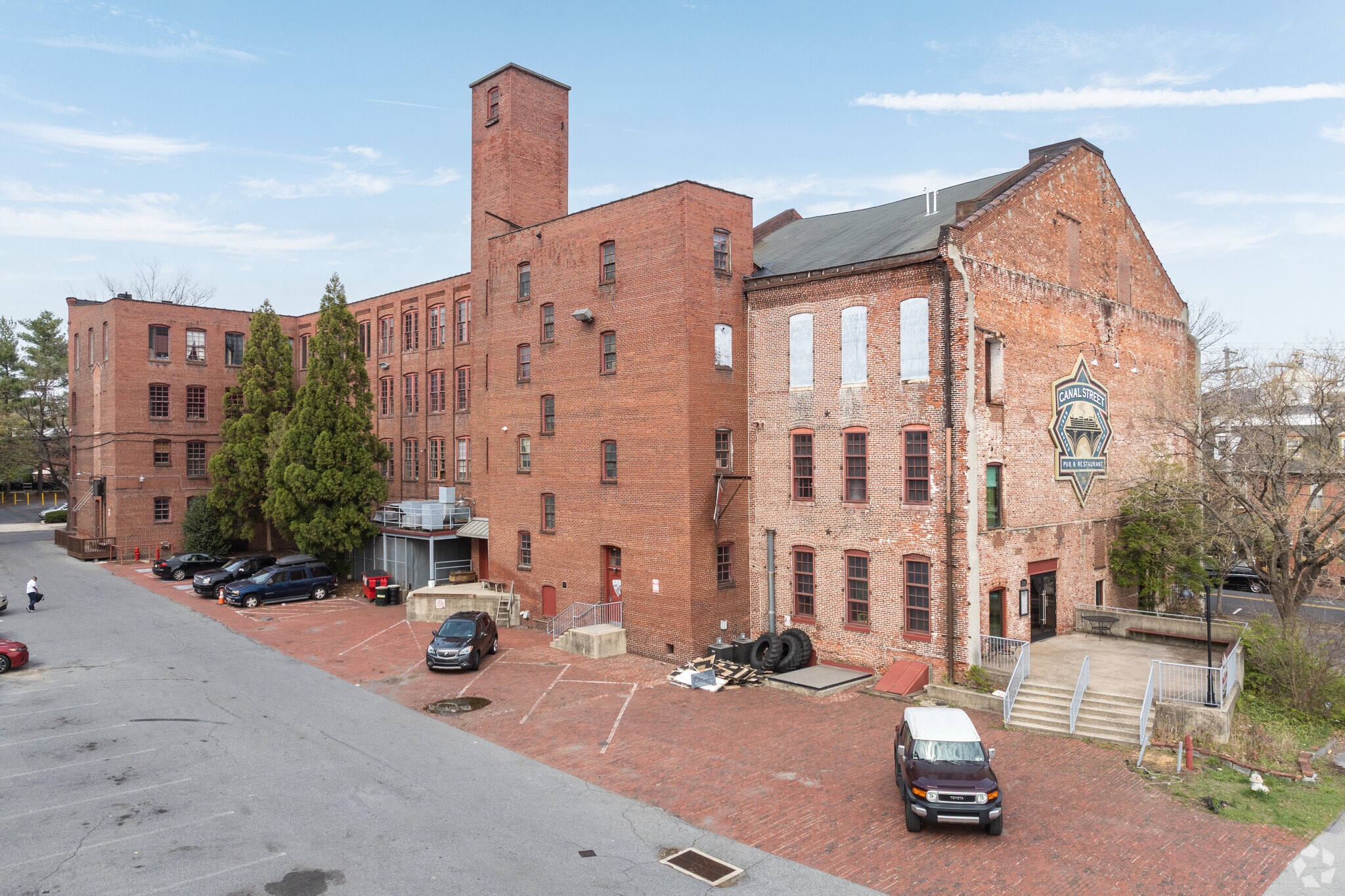 535 Canal St, Reading, PA for lease Primary Photo- Image 1 of 5