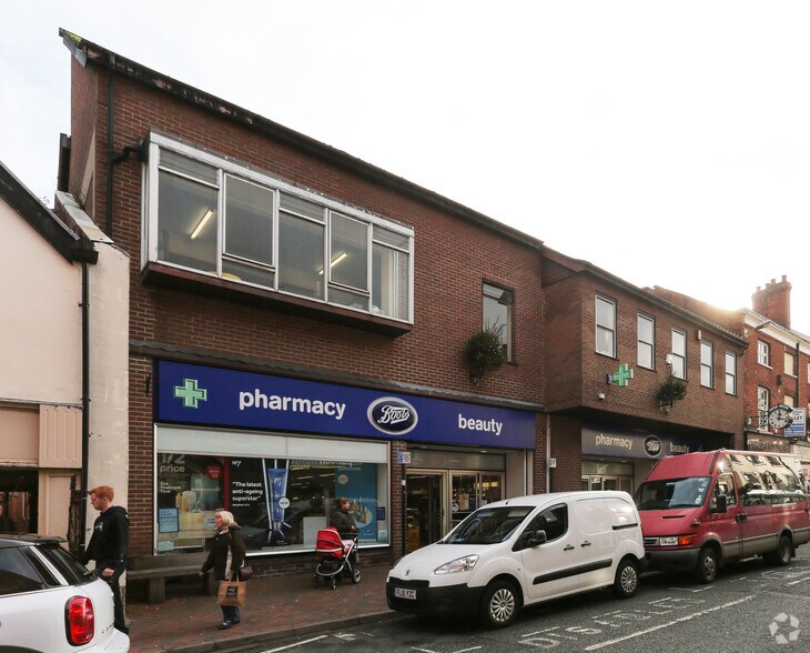 7-9 Church St, Oswestry à louer - Photo du bâtiment - Image 2 de 2