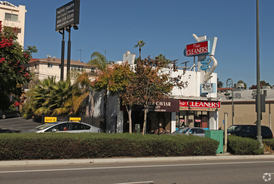 10421-10423 Santa Monica Blvd, Los Angeles, CA for lease - Building Photo - Image 2 of 3