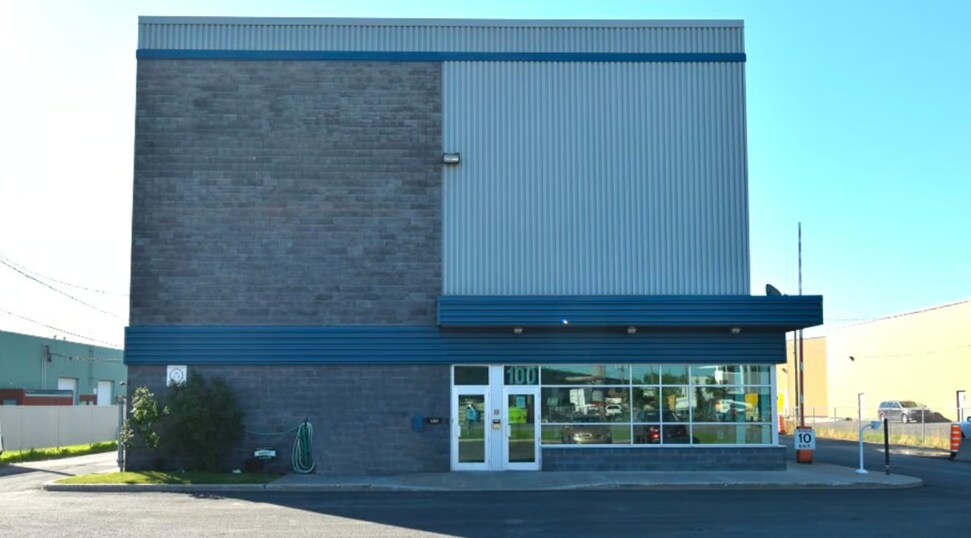 100 Ch Du Tremblay, Boucherville, QC for sale Building Photo- Image 1 of 1