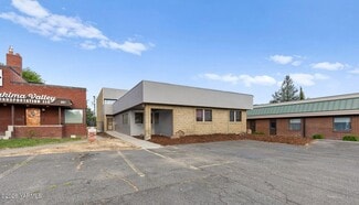 Plus de détails pour 303 S 12th Ave, Yakima, WA - Bureau à vendre