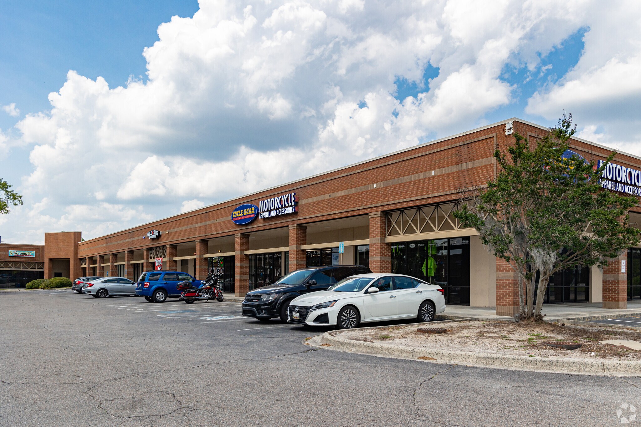 13015 Abercorn St, Savannah, GA for lease Building Photo- Image 1 of 18