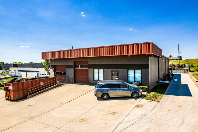 More details for 1110 NW Valley Ridge Dr, Grain Valley, MO - Industrial for Lease