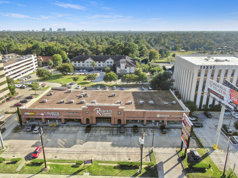 11177 Katy Fwy, Houston, TX à vendre - Photo du bâtiment - Image 1 de 1