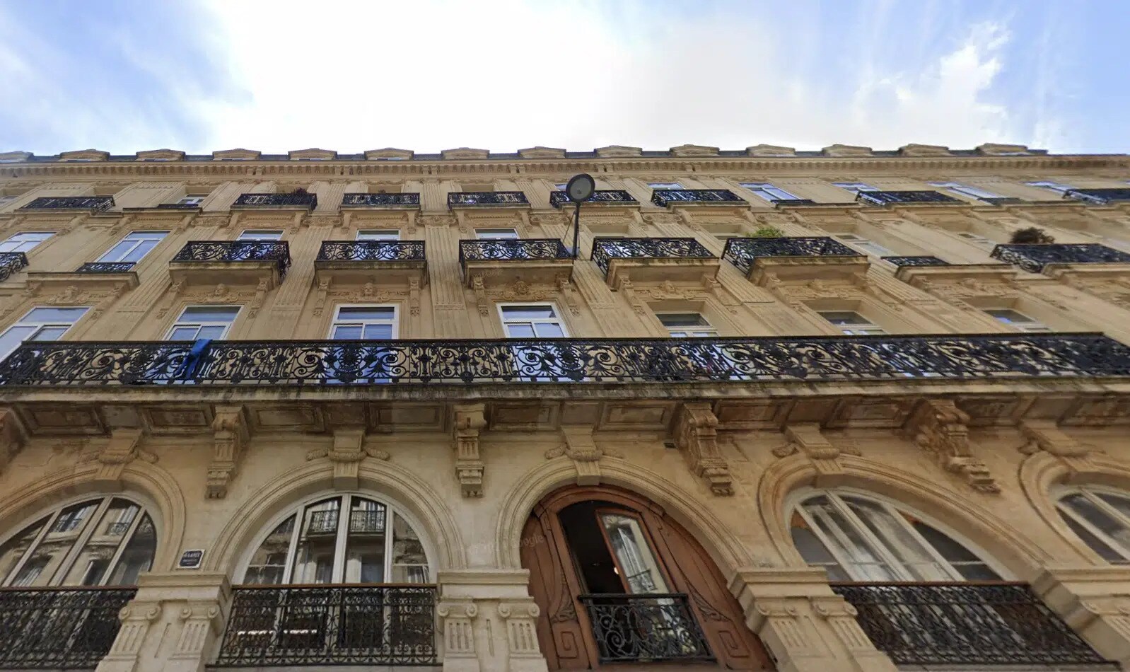 Immeuble residentiel dans Bordeaux à vendre Photo du bâtiment- Image 1 de 9