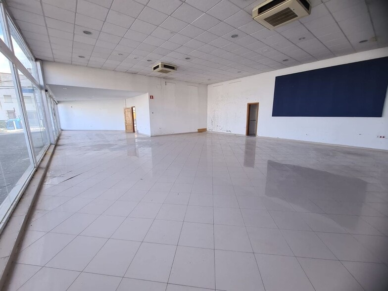 Industrial in Segovia, Segovia for sale - Building Photo - Image 2 of 11