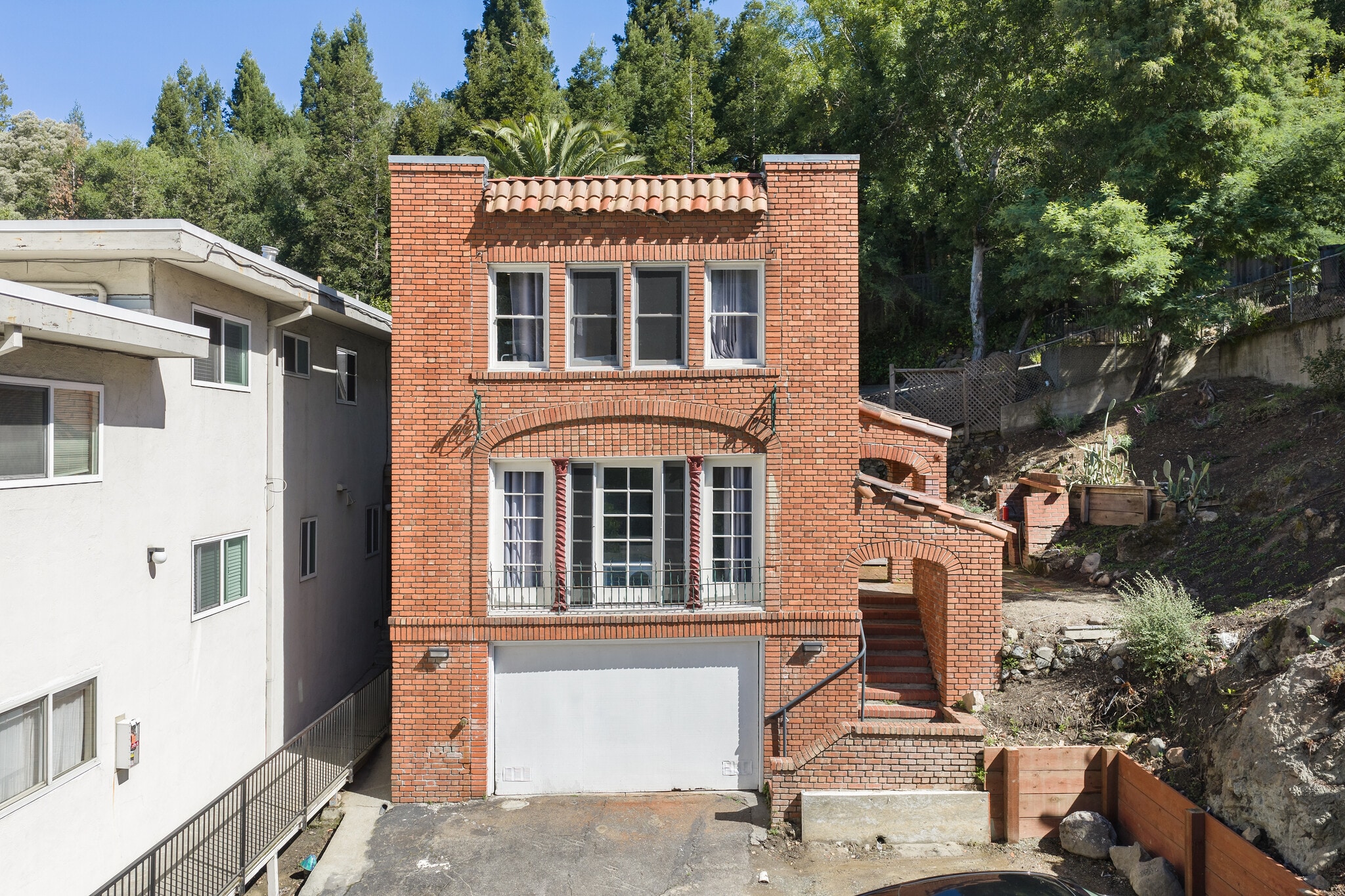 250 Red Hill Ave, San Anselmo, CA for sale Primary Photo- Image 1 of 69