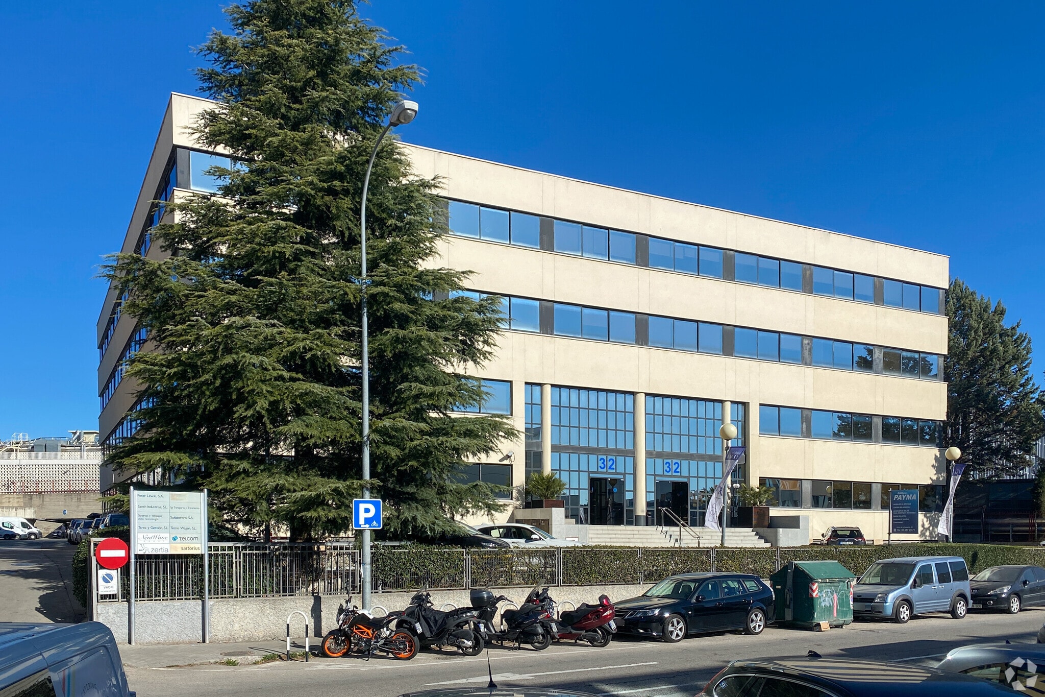 Avenida de la Industria, 32, Alcobendas, Madrid for lease Primary Photo- Image 1 of 14