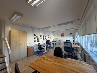 Plus de détails pour 181 Mortimer Rd, Londres - Bureau à louer