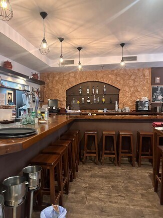 More details for Retail for Lease