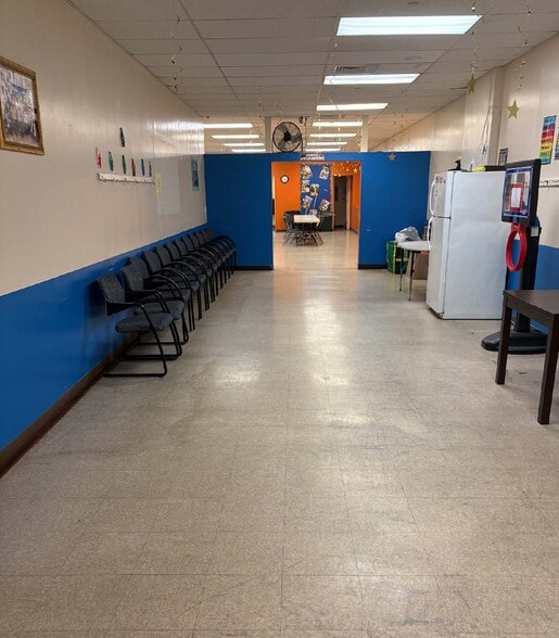 90-96 Clinton St, New York, NY for lease - Interior Photo - Image 2 of 4