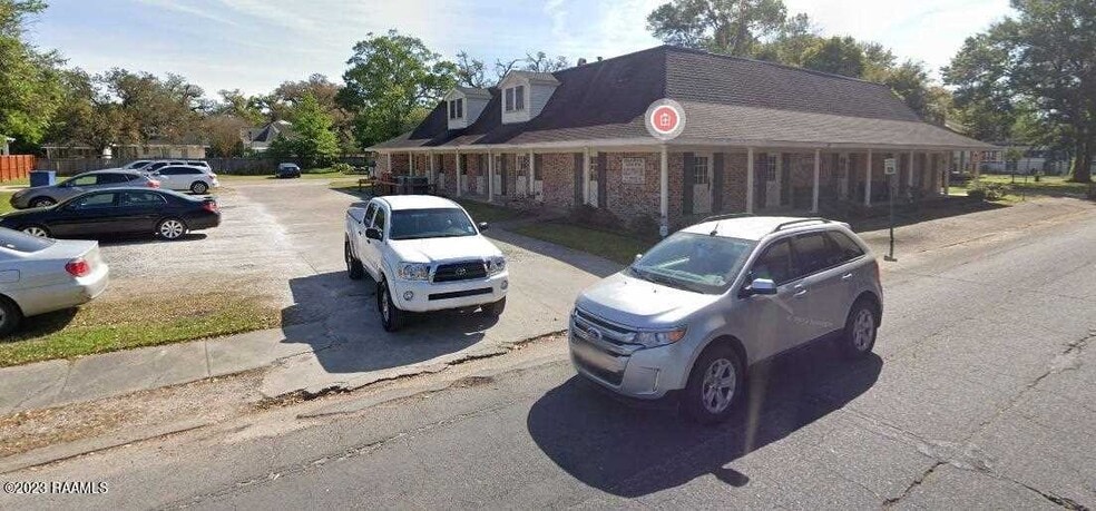 441 Charles St, New Iberia, LA for sale - Building Photo - Image 3 of 8