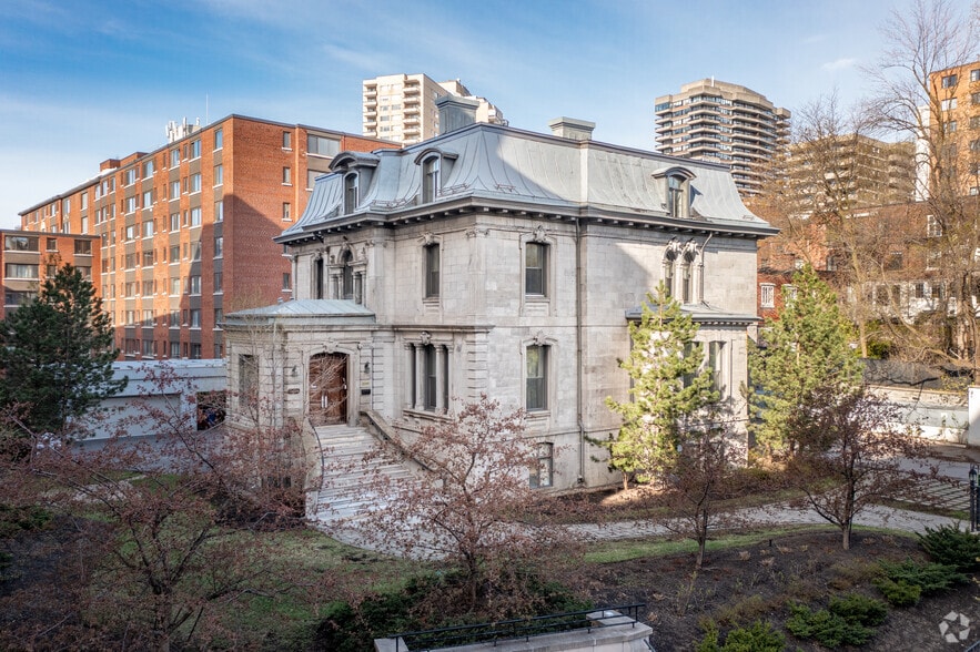 3424 Rue Simpson, Montréal, QC for sale - Building Photo - Image 1 of 1