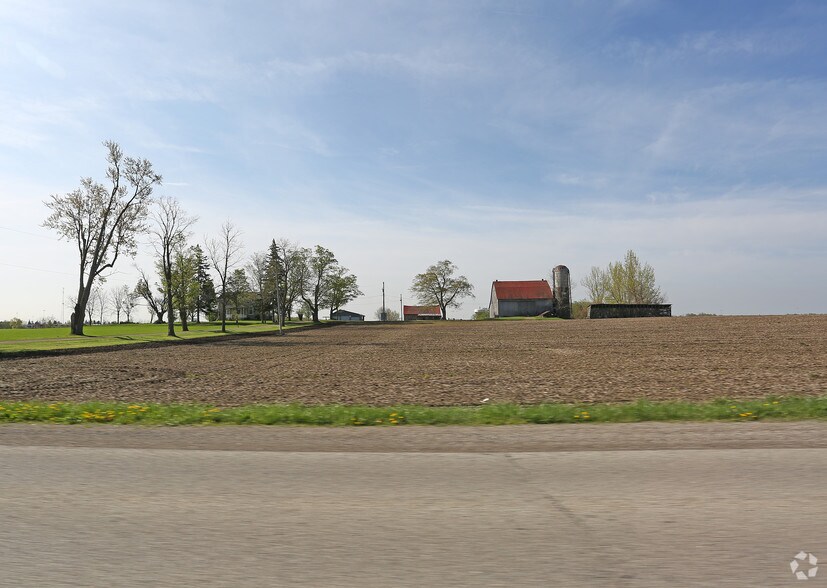 105 Allendale Rd, Cambridge, ON à louer - Photo du bâtiment - Image 3 de 5