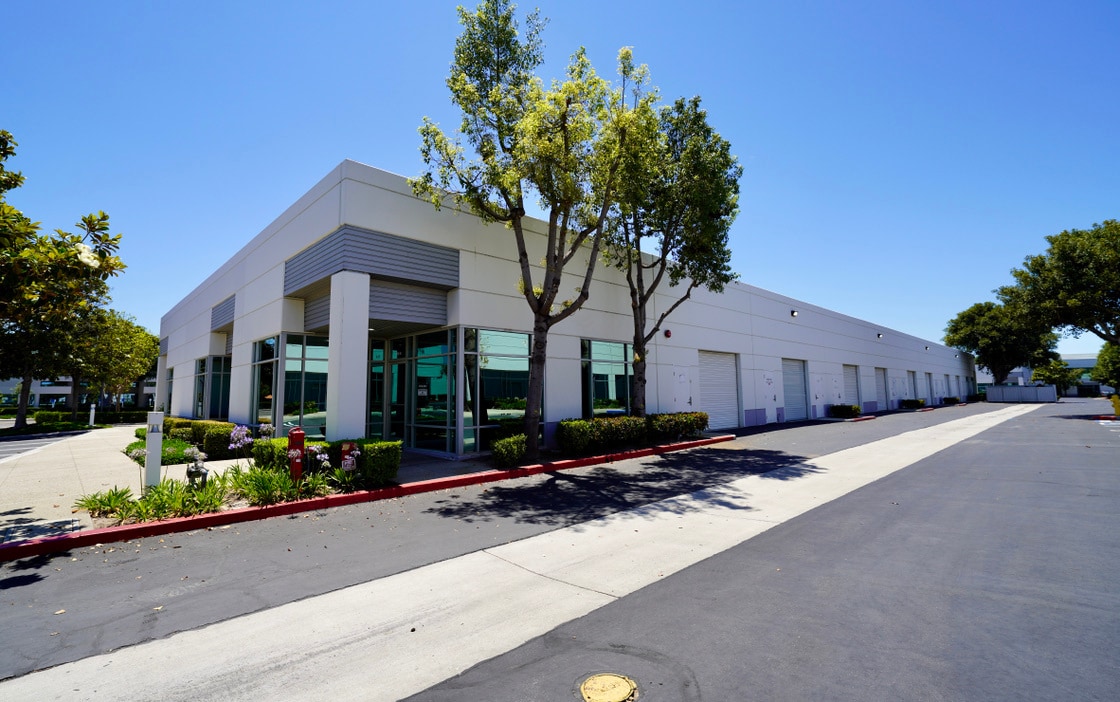 184 Technology Dr, Irvine, CA for lease Building Photo- Image 1 of 7