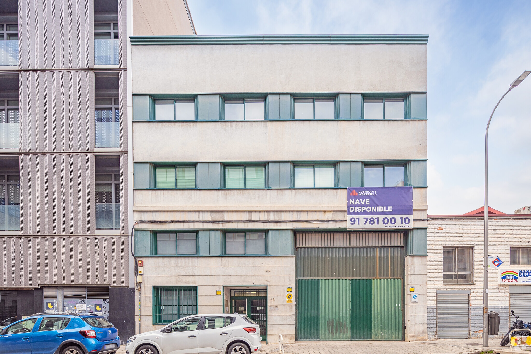 Office in Madrid, Madrid for sale Primary Photo- Image 1 of 5