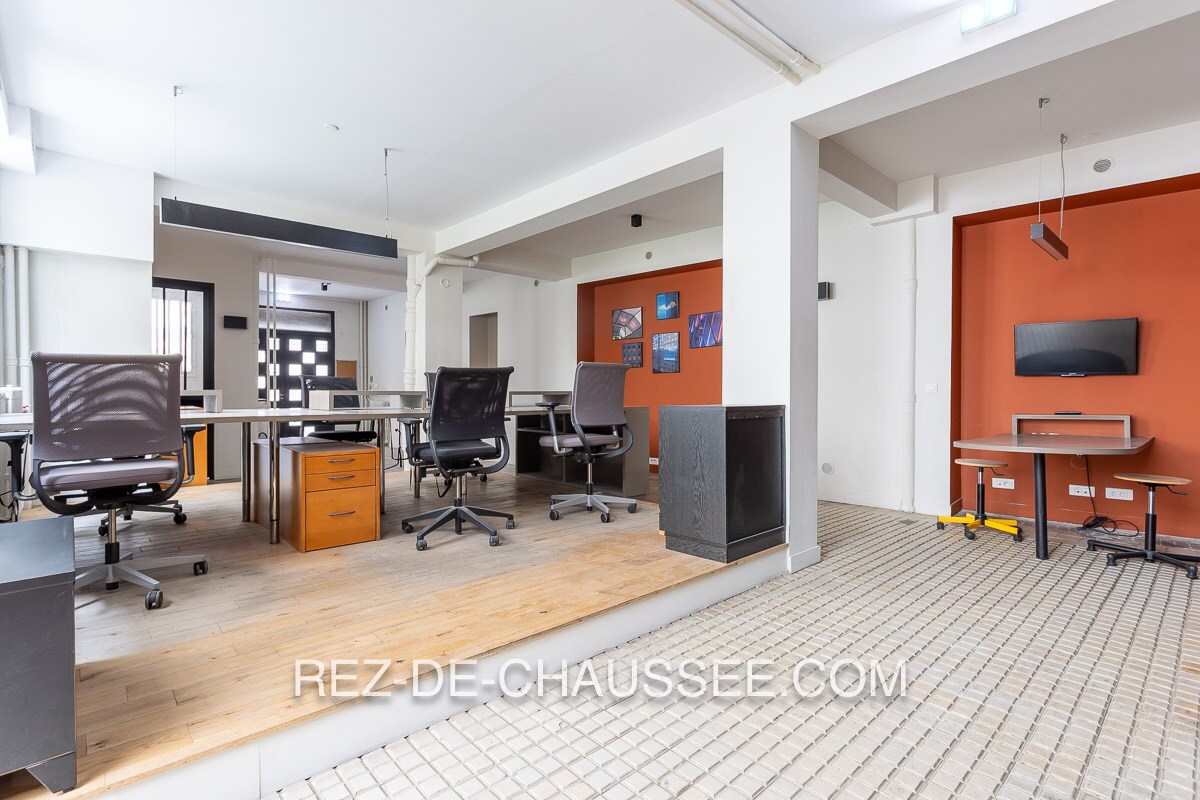 Office in Paris for sale Interior Photo- Image 1 of 14