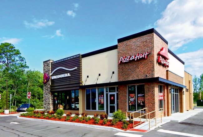 Plus de détails pour 7840-7850 N Wickham Rd, Melbourne, FL - Commerce de détail à vendre