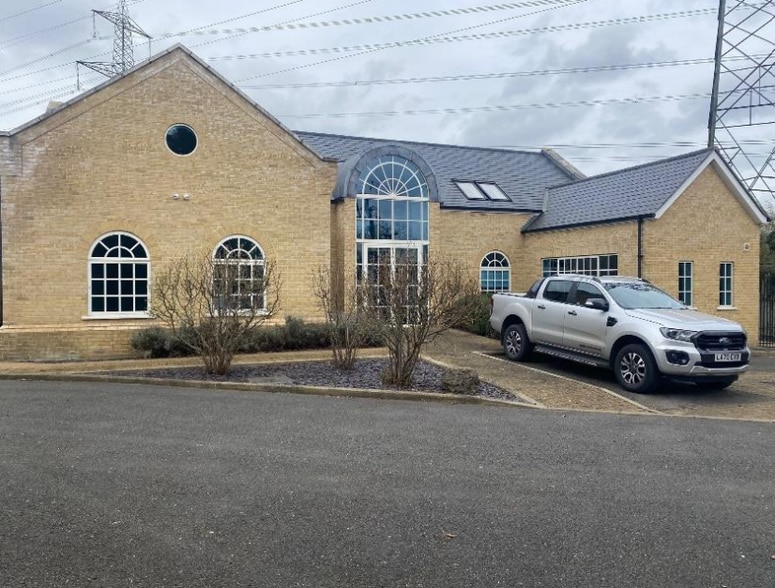 Hedingham Rd, Great Yeldham for sale - Building Photo - Image 1 of 1