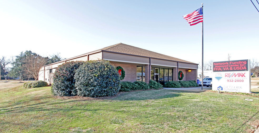 1303 Chapin Rd, Chapin, SC à vendre - Photo principale - Image 1 de 1