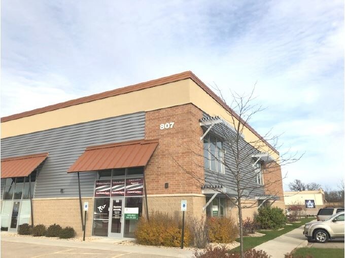 807 Liberty Dr, Verona, WI for lease - Building Photo - Image 2 of 10