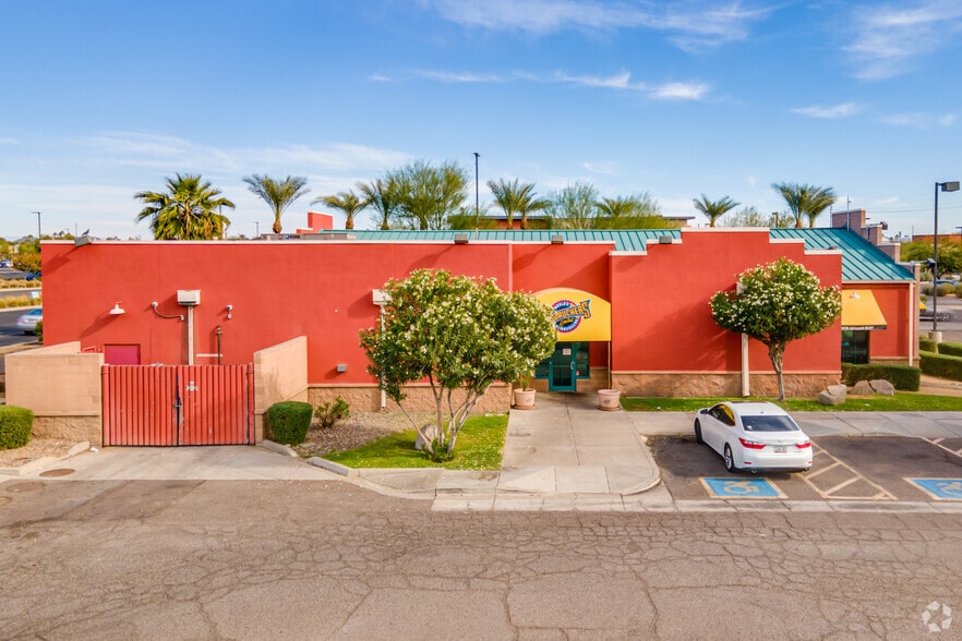 7704 W Bell Rd, Glendale, AZ for lease - Building Photo - Image 2 of 6