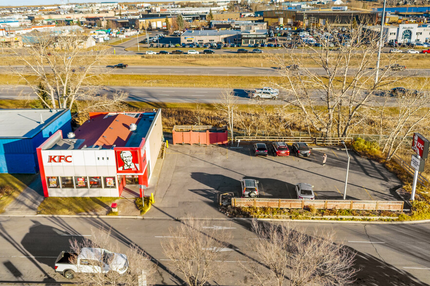 224 Edmonton Trail, Airdrie, AB à vendre - Photo principale - Image 1 de 30