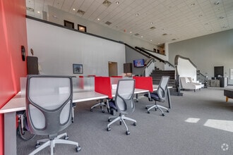 8211 E Regal Pl, Tulsa, OK à louer Photo intérieure- Image 2 de 15